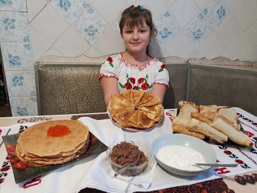 Освіта та сцена під звуки вибухів: історія вимушеного дорослішання сестер із Борівщини